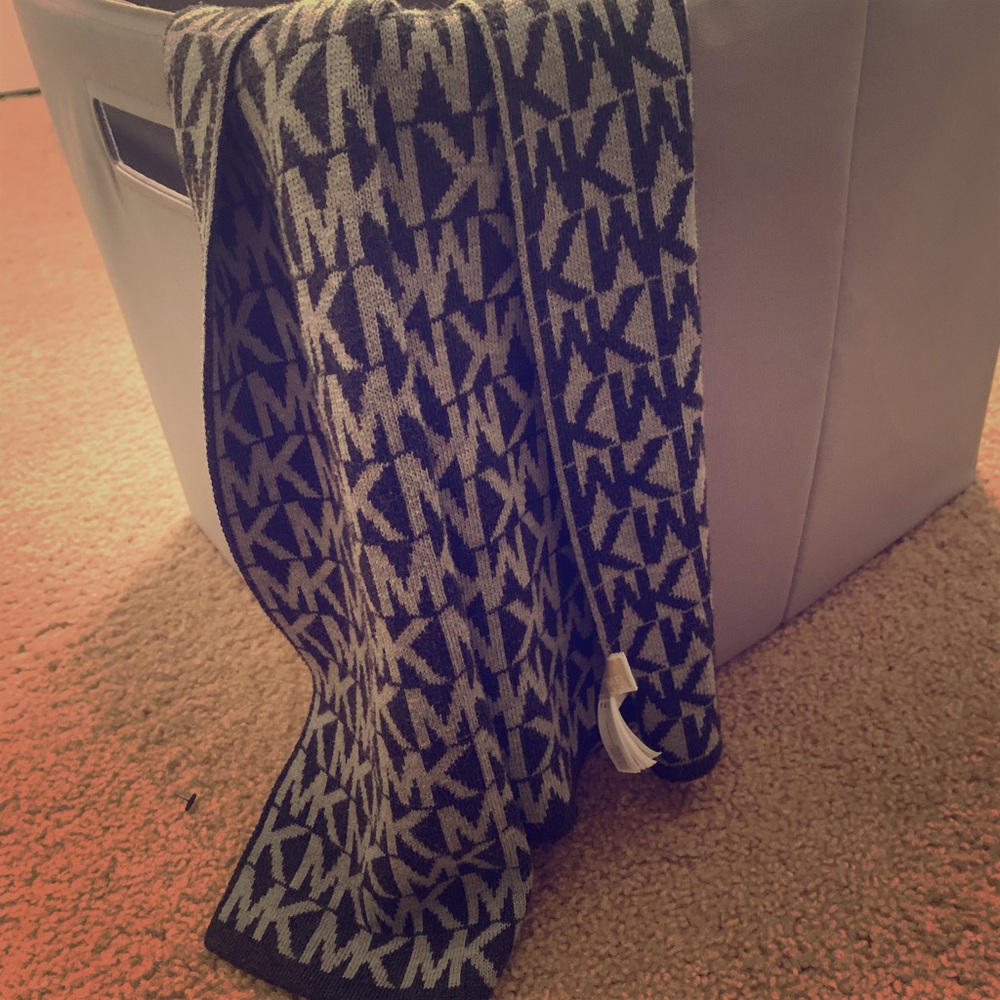 Michael Kors Hat and Scarf